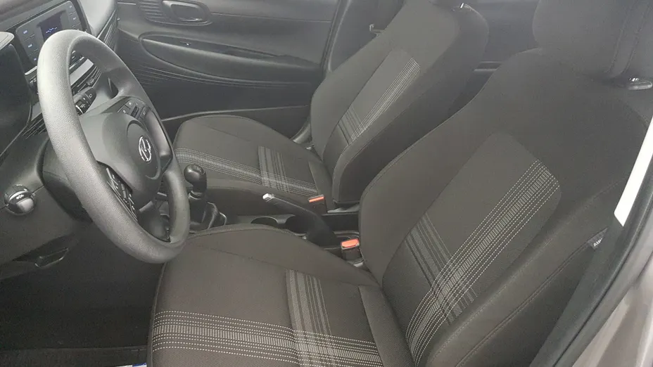 HYUNDAI i20 i20 1.2 Pure