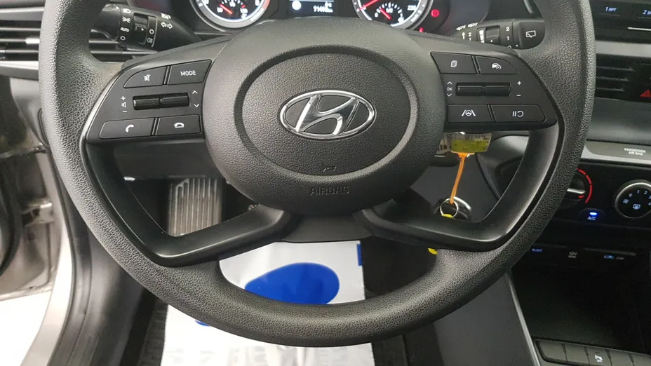 HYUNDAI i20 i20 1.2 Pure