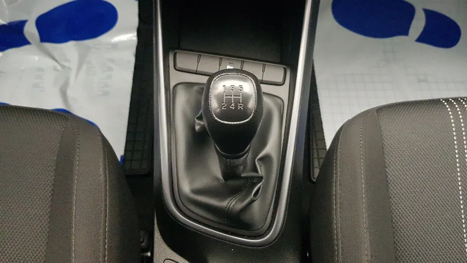 HYUNDAI i20 i20 1.2 Pure