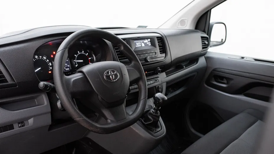 TOYOTA Proace Proace Kombi 2.0 D-4D Long 2,8t Aut.