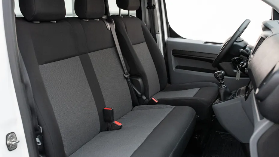 TOYOTA Proace Proace Kombi 2.0 D-4D Long 2,8t Aut.