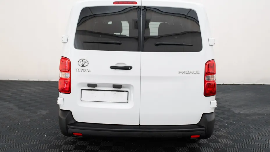 TOYOTA Proace Proace Kombi 2.0 D-4D Long 2,8t Aut.