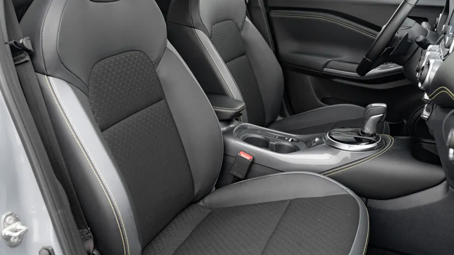 NISSAN Juke Juke 1.0 DIG-T Kiiro DCT