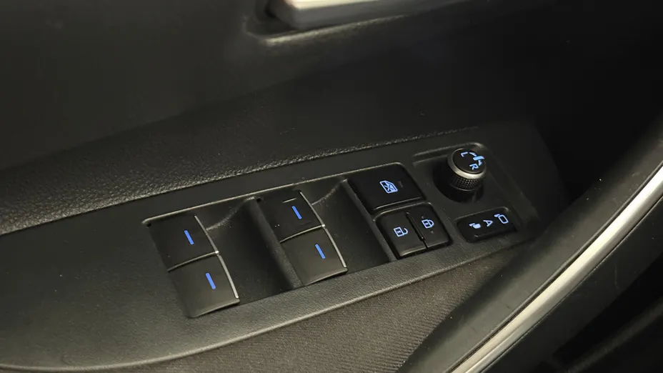 TOYOTA Corolla Corolla 1.5 Comfort MS