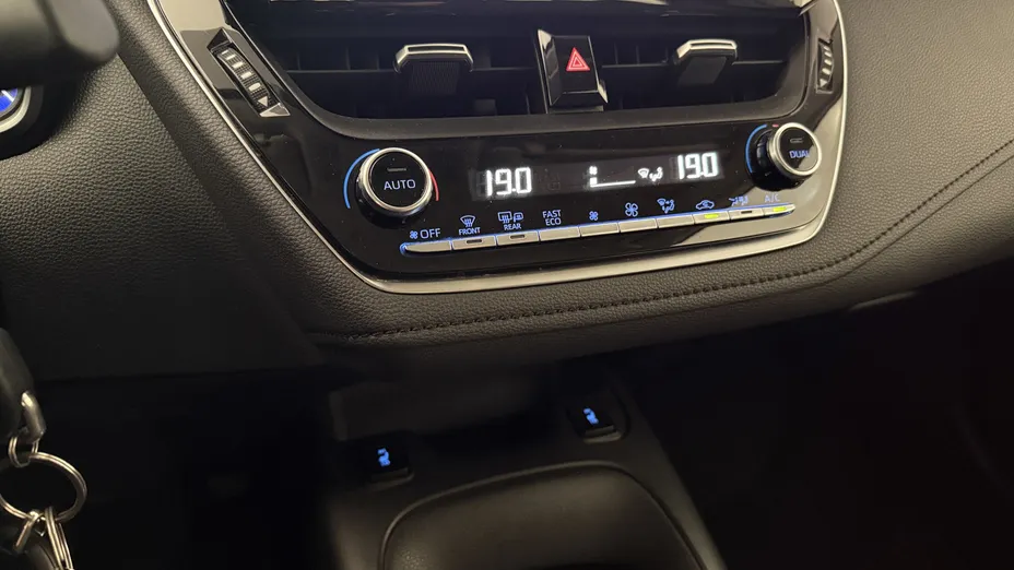 TOYOTA Corolla Corolla 1.5 Comfort MS