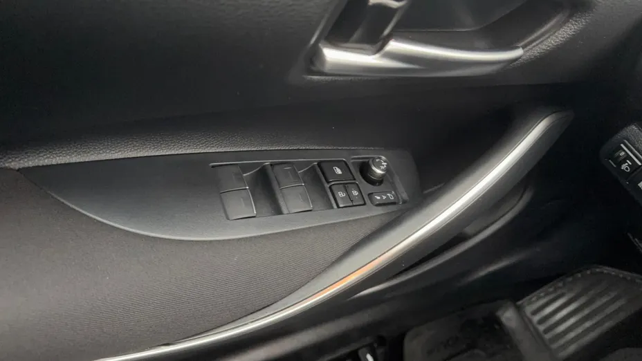 TOYOTA Corolla Corolla 1.5 Comfort MS