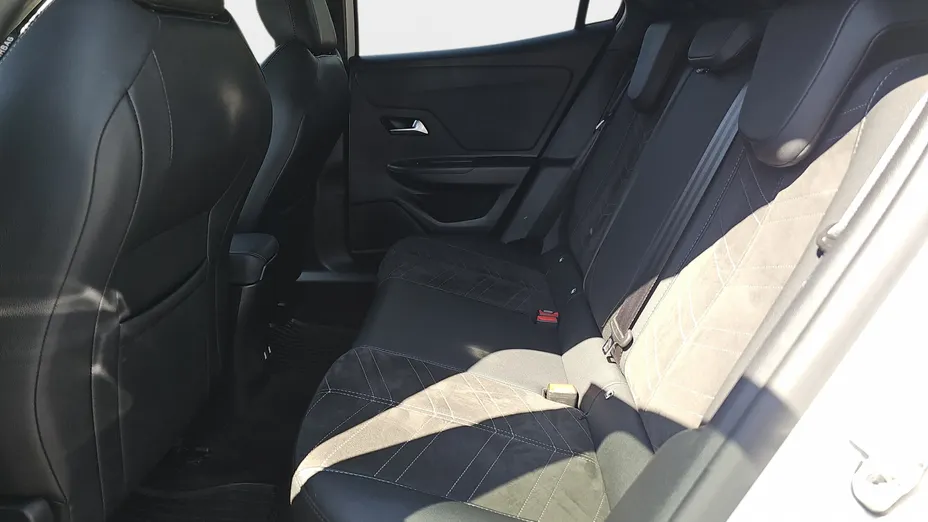 OPEL Mokka Mokka-e 50kWh Ultimate Pack