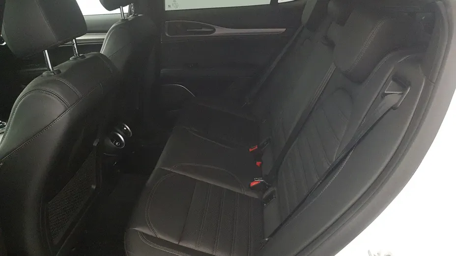 ALFA ROMEO Stelvio Stelvio 2.0 Turbo Veloce Q4 aut