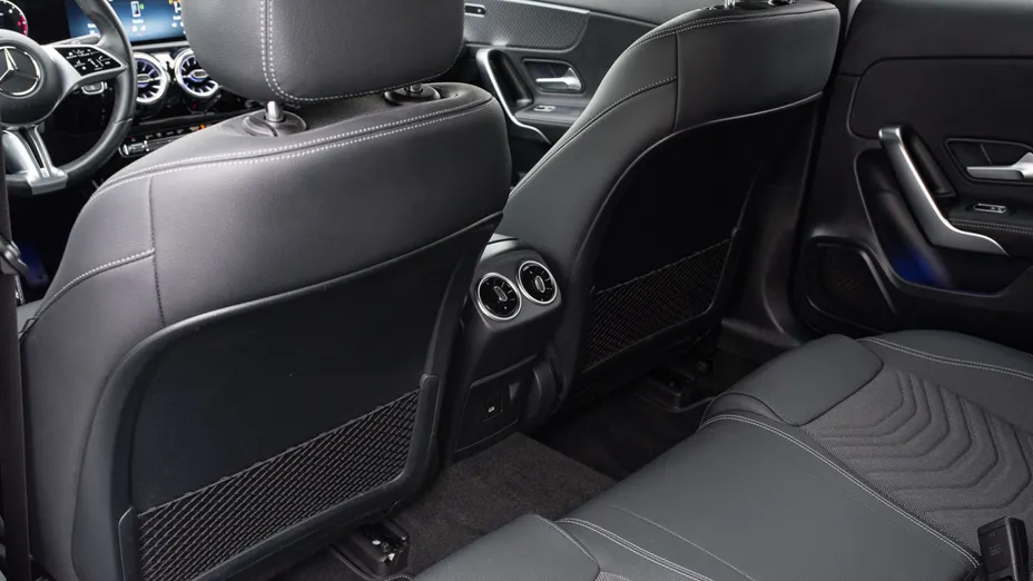 MERCEDES-BENZ A Klasa A 200 d Progressive 8G-DCT