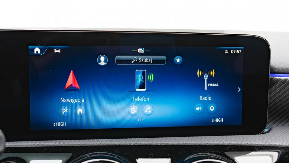 MERCEDES-BENZ A Klasa A 200 d Progressive 8G-DCT