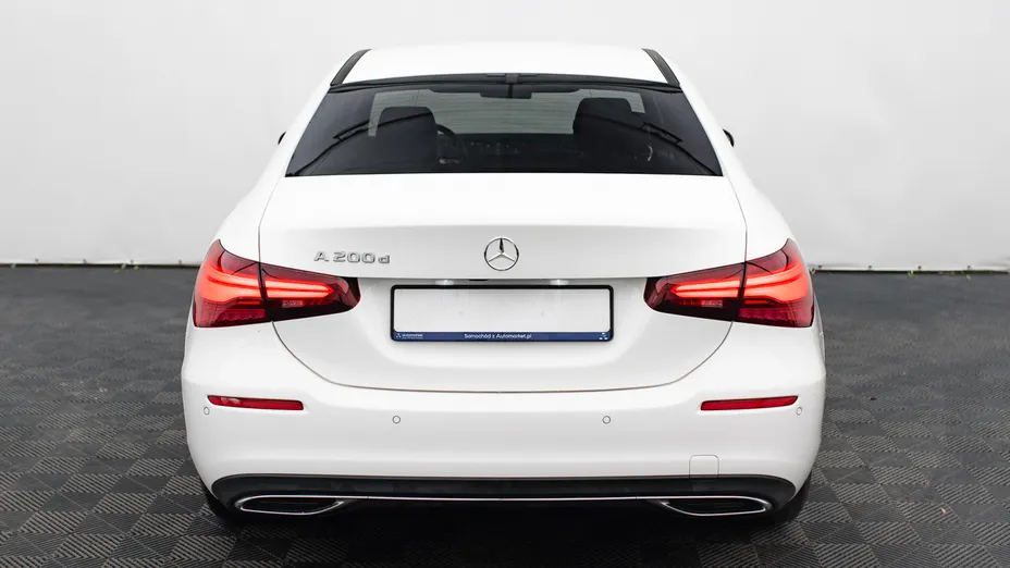 MERCEDES-BENZ A Klasa A 200 d Progressive 8G-DCT