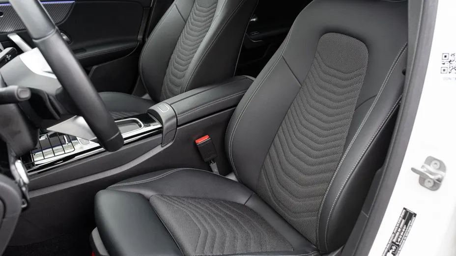 MERCEDES-BENZ A Klasa A 200 d Progressive 8G-DCT