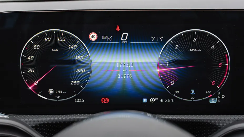 MERCEDES-BENZ A Klasa A 200 d Progressive 8G-DCT