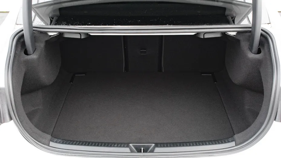 MERCEDES-BENZ A Klasa A 200 d Progressive 8G-DCT