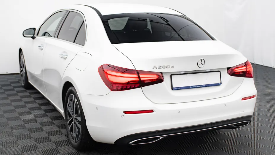 MERCEDES-BENZ A Klasa A 200 d Progressive 8G-DCT