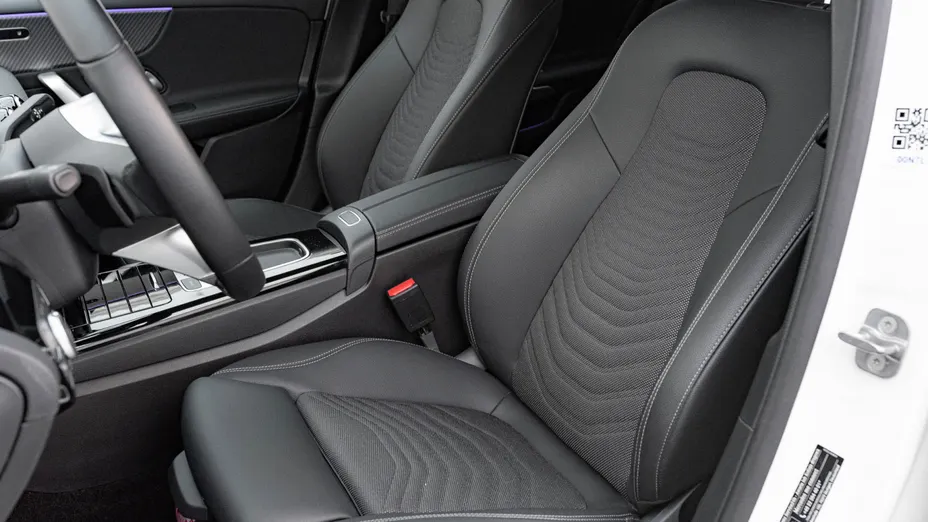 MERCEDES-BENZ A Klasa A 200 d Progressive 8G-DCT