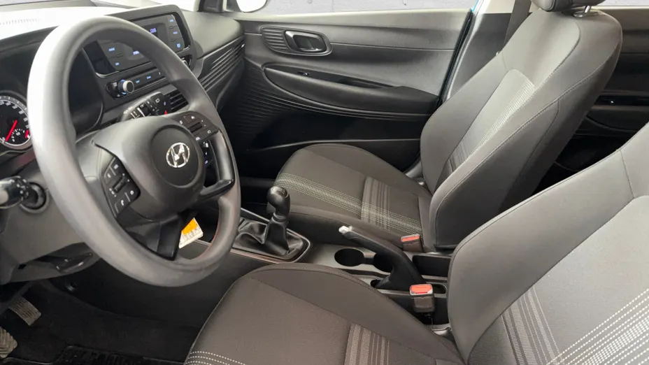 HYUNDAI i20 i20 1.2 Pure