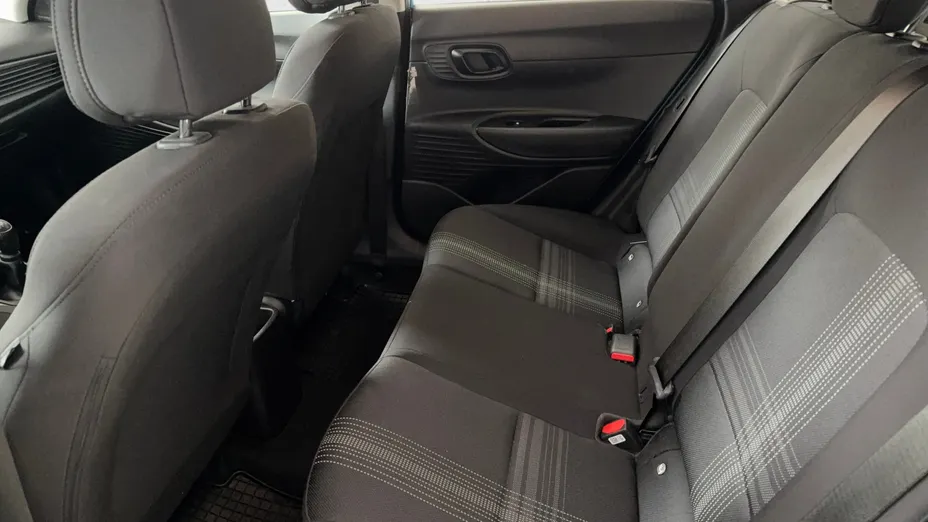 HYUNDAI i20 i20 1.2 Pure