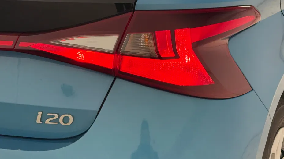 HYUNDAI i20 i20 1.2 Pure