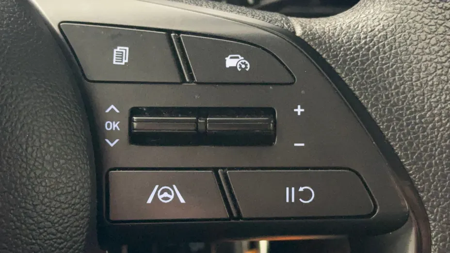 HYUNDAI i20 i20 1.2 Pure