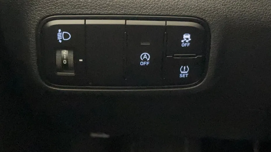 HYUNDAI i20 i20 1.2 Pure