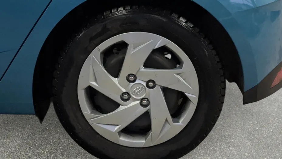 HYUNDAI i20 i20 1.2 Pure