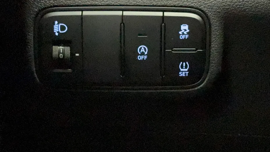 HYUNDAI i20 i20 1.2 Pure