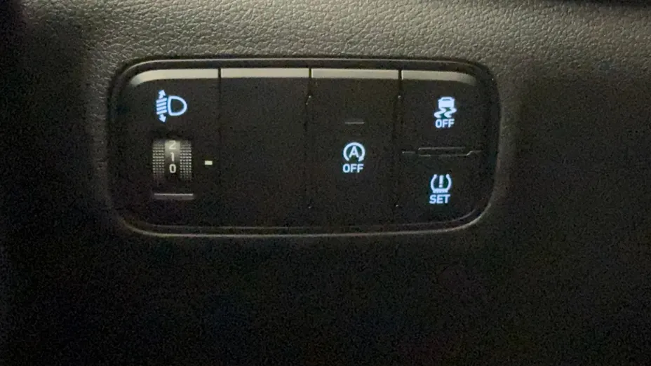 HYUNDAI i20 i20 1.2 Pure