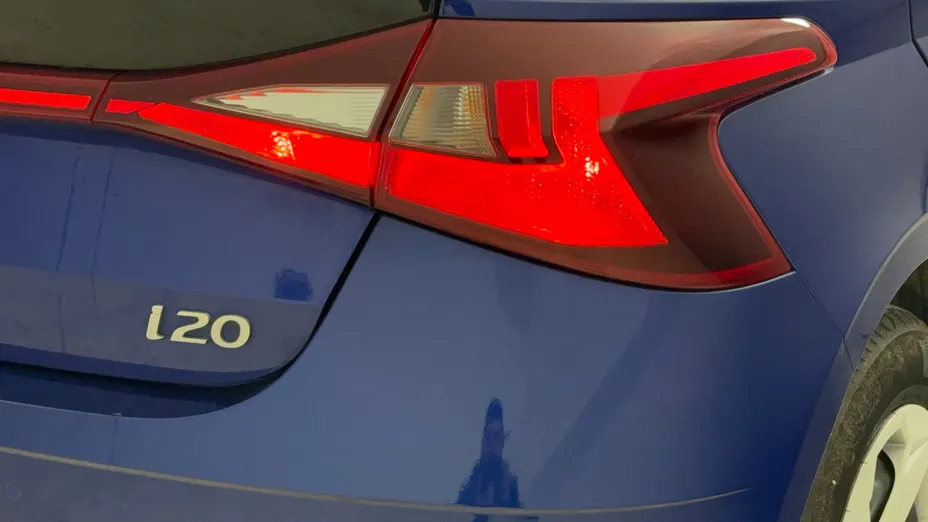 HYUNDAI i20 i20 1.2 Pure