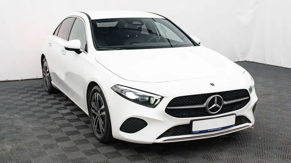 MERCEDES-BENZ A Klasa A 200 d Progressive 8G-DCT