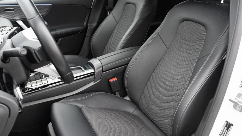 MERCEDES-BENZ A Klasa A 200 d Progressive 8G-DCT