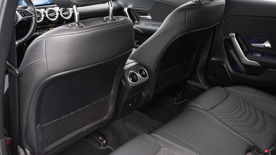 MERCEDES-BENZ A Klasa A 200 d Progressive 8G-DCT