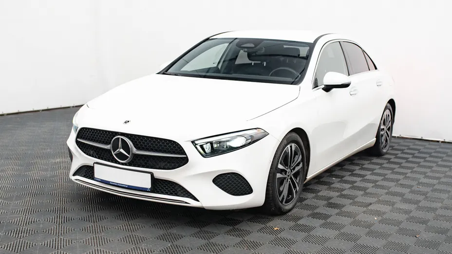 MERCEDES-BENZ A Klasa A 200 d Progressive 8G-DCT