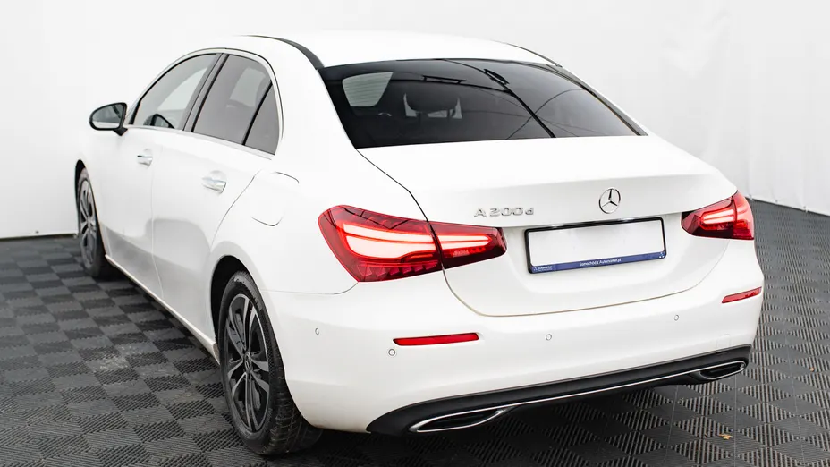MERCEDES-BENZ A Klasa A 200 d Progressive 8G-DCT