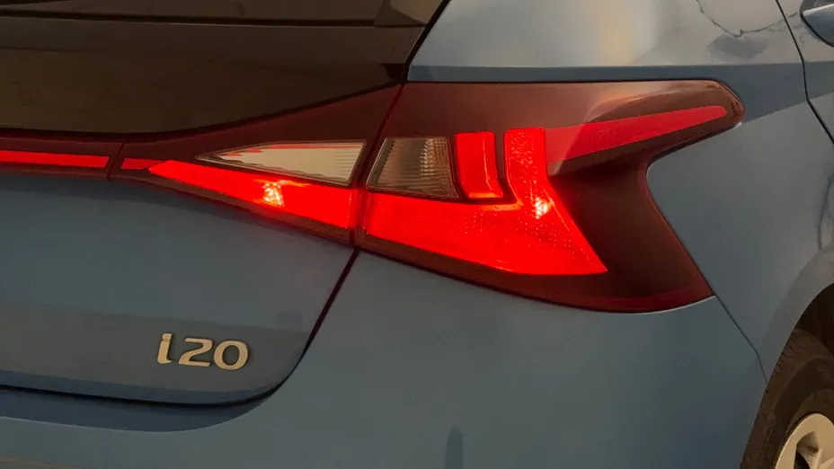 HYUNDAI i20 i20 1.2 Pure