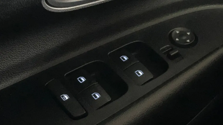 HYUNDAI i20 i20 1.2 Pure