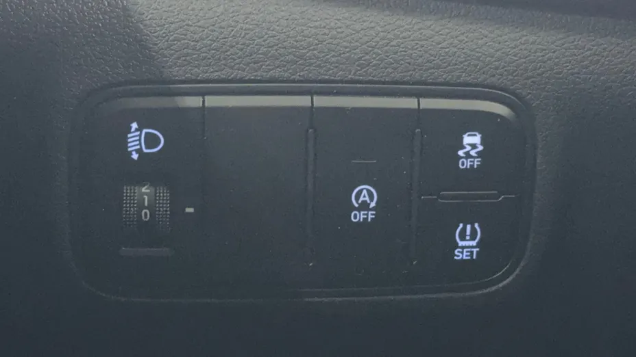 HYUNDAI i20 i20 1.2 Pure