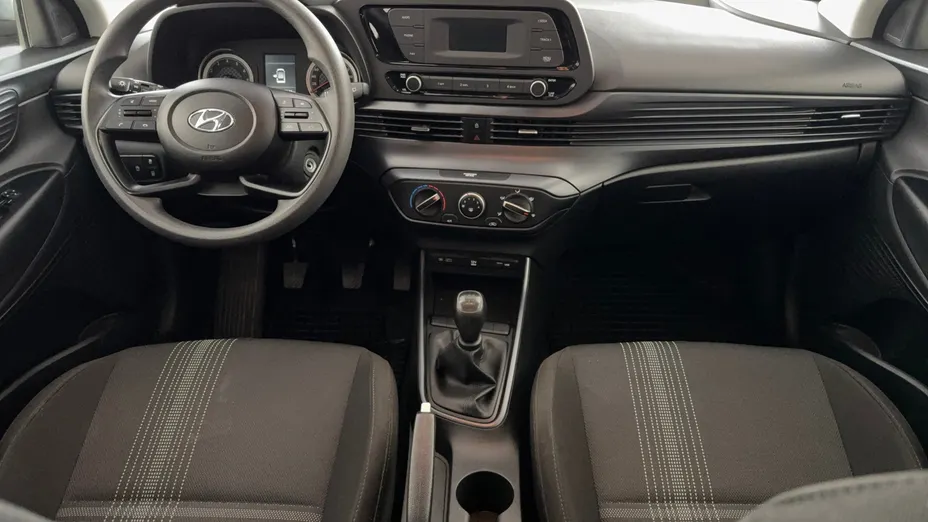 HYUNDAI i20 i20 1.2 Pure