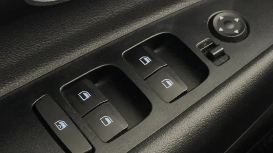 HYUNDAI i20 i20 1.2 Pure