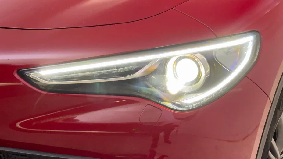 ALFA ROMEO Stelvio Stelvio 2.0 Turbo Business Q4 aut