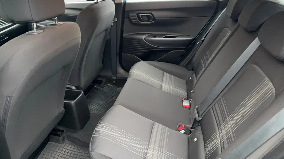 HYUNDAI i20 i20 1.2 Pure