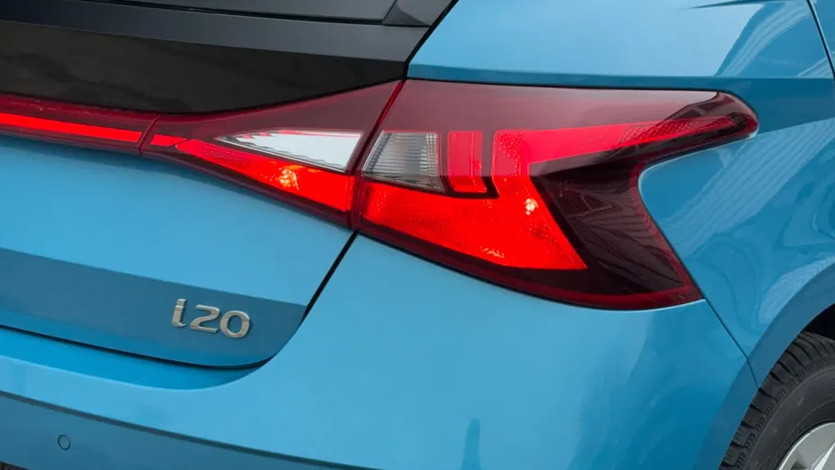 HYUNDAI i20 i20 1.2 Pure