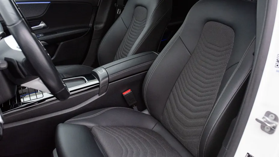 MERCEDES-BENZ A Klasa A 200 d Progressive 8G-DCT