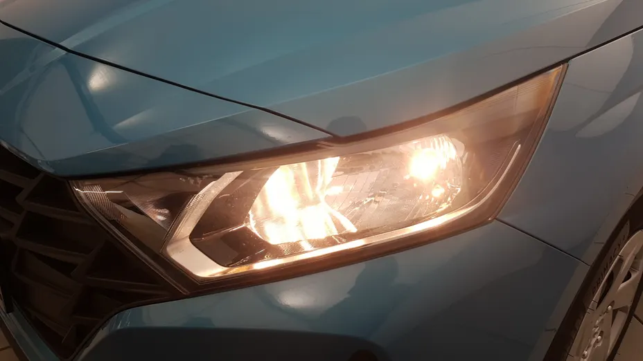 HYUNDAI i20 i20 1.2 Pure