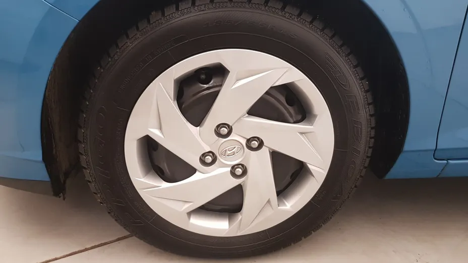 HYUNDAI i20 i20 1.2 Pure