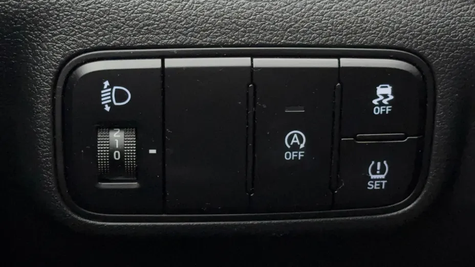 HYUNDAI i20 i20 1.2 Pure