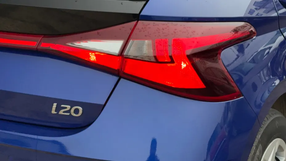 HYUNDAI i20 i20 1.2 Pure