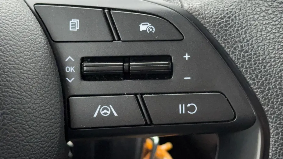 HYUNDAI i20 i20 1.2 Pure