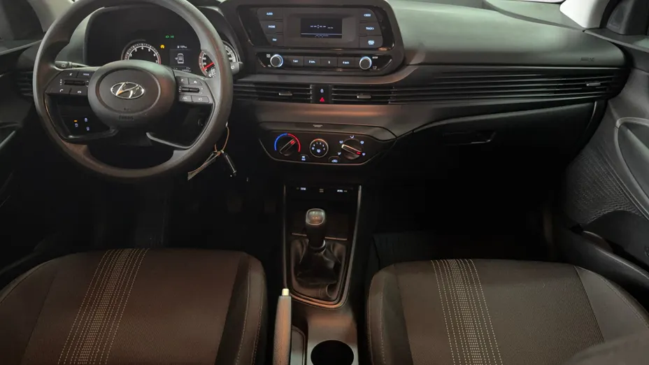 HYUNDAI i20 i20 1.2 Pure