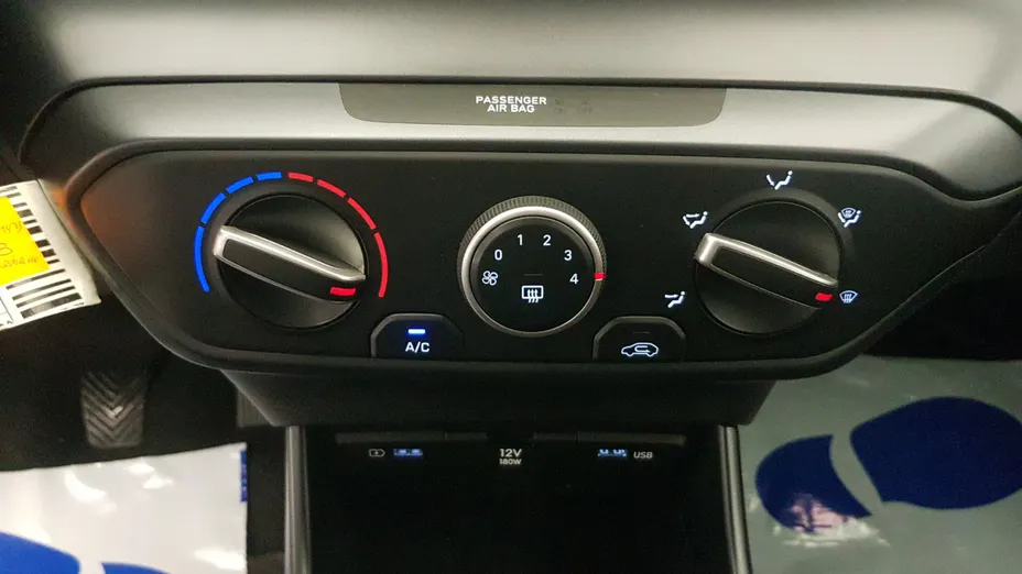 HYUNDAI i20 i20 1.2 Pure